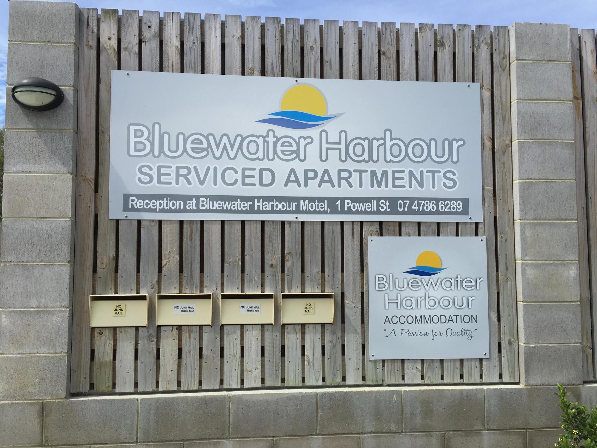 Bluewater Harbour Motel Bowen Exteriör bild
